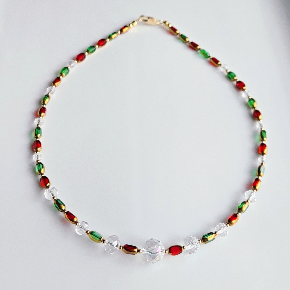 Elegant Festive Christmas Beaded Necklace